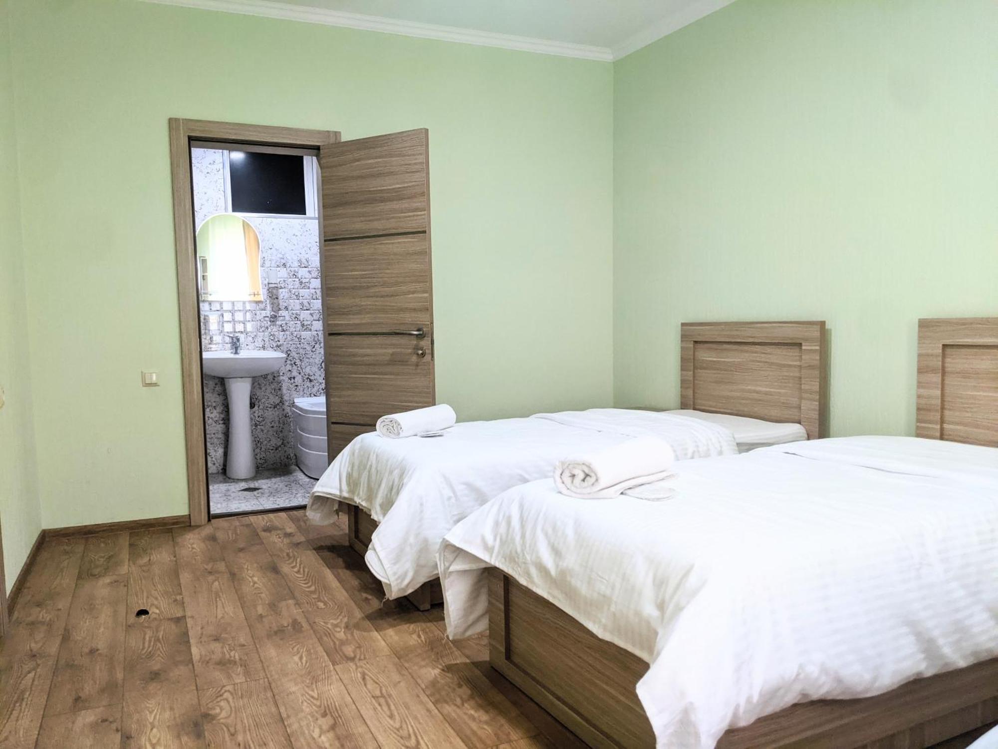 Apart Hotel Georgia Gold Tbilisi Eksteriør bilde