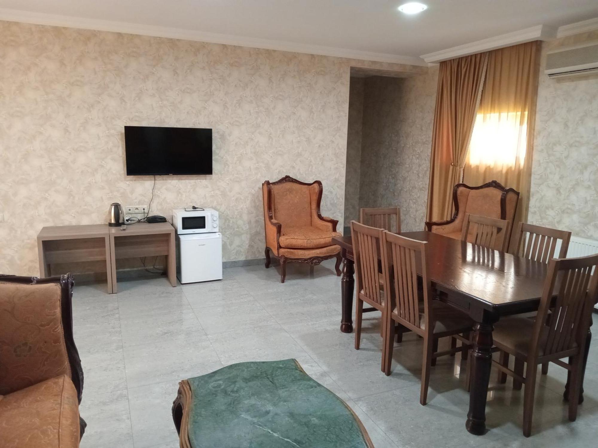 Apart Hotel Georgia Gold Tbilisi Eksteriør bilde